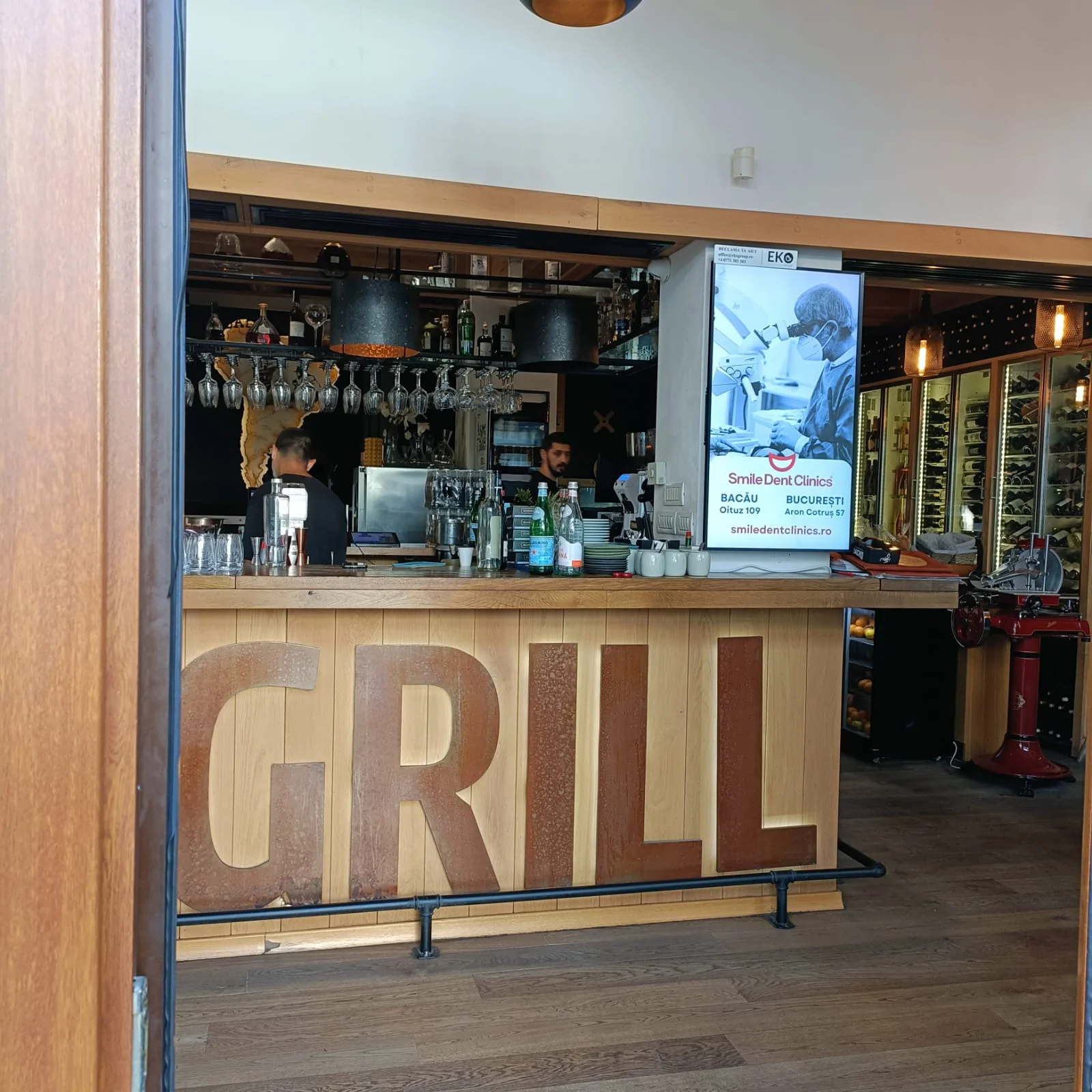 THE GRILL - CARTIERUL FRANCEZ„