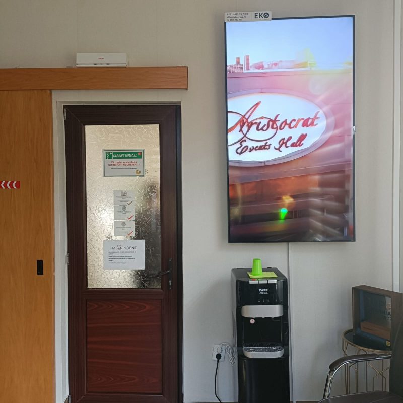 Reteaua Digitala DOOH Indoor - RasminDent | Stomatologie de lux